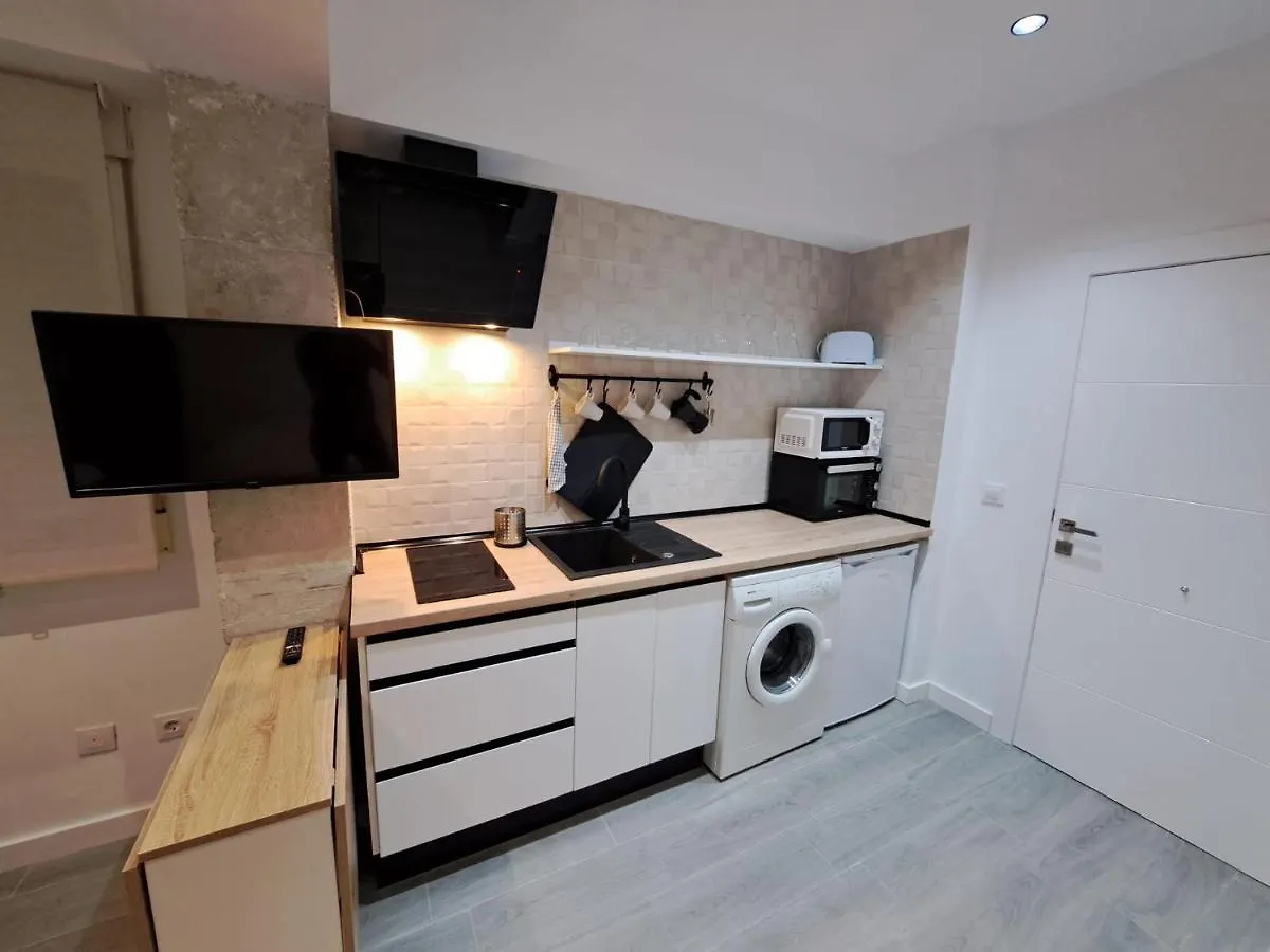 Acc Serrano 1 Aparcamiento Cercano Apartment Jaen