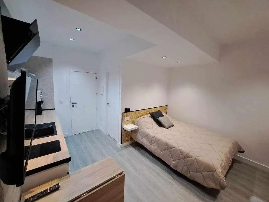 Acc Serrano 1 Aparcamiento Cercano Apartment Jaen